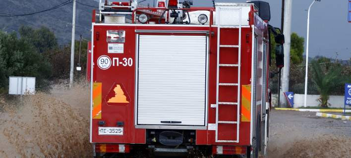 Τέσσερις εγκλωβισμένοι στην Πιερία λόγω της κακοκαιρίας